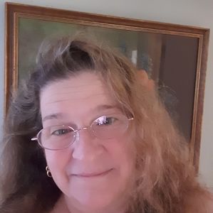 Meet your Posher, Vickie